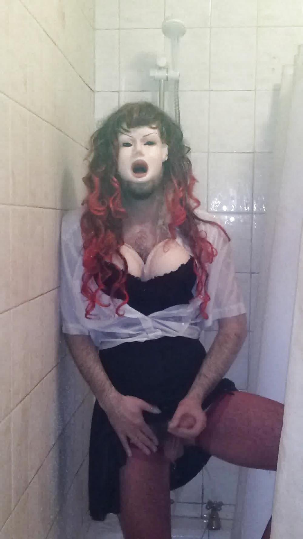 21P CD In the Shower in Black corset with red