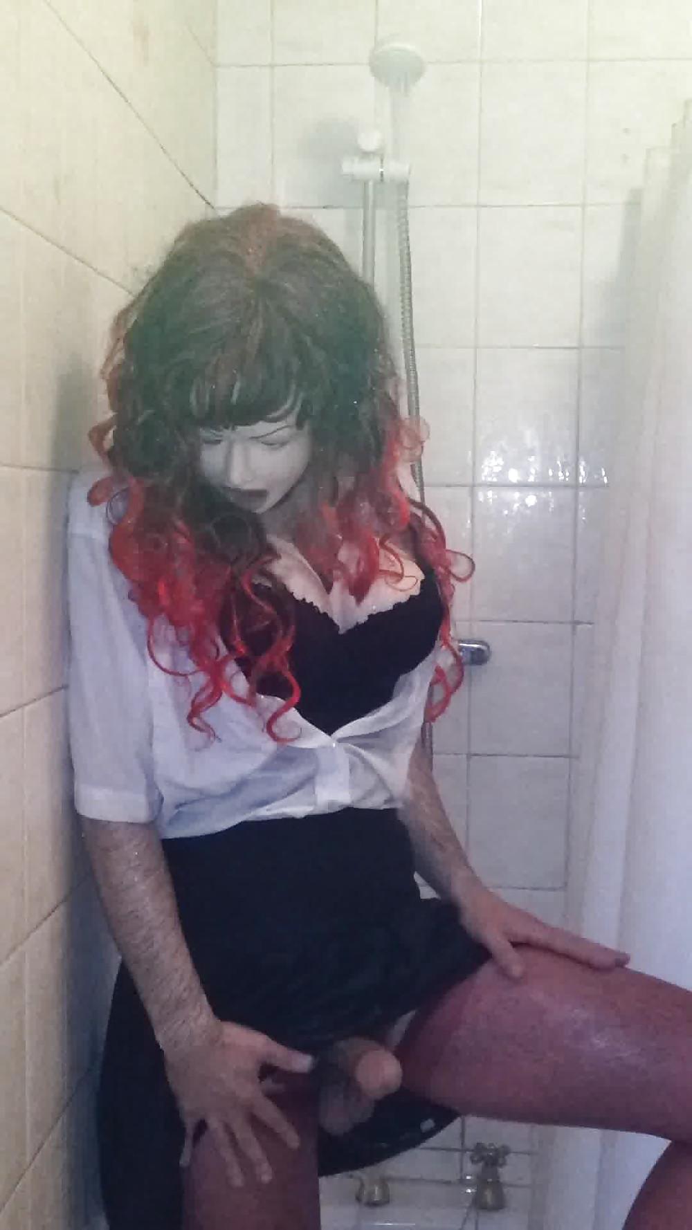 21P CD In the Shower in Black corset with red