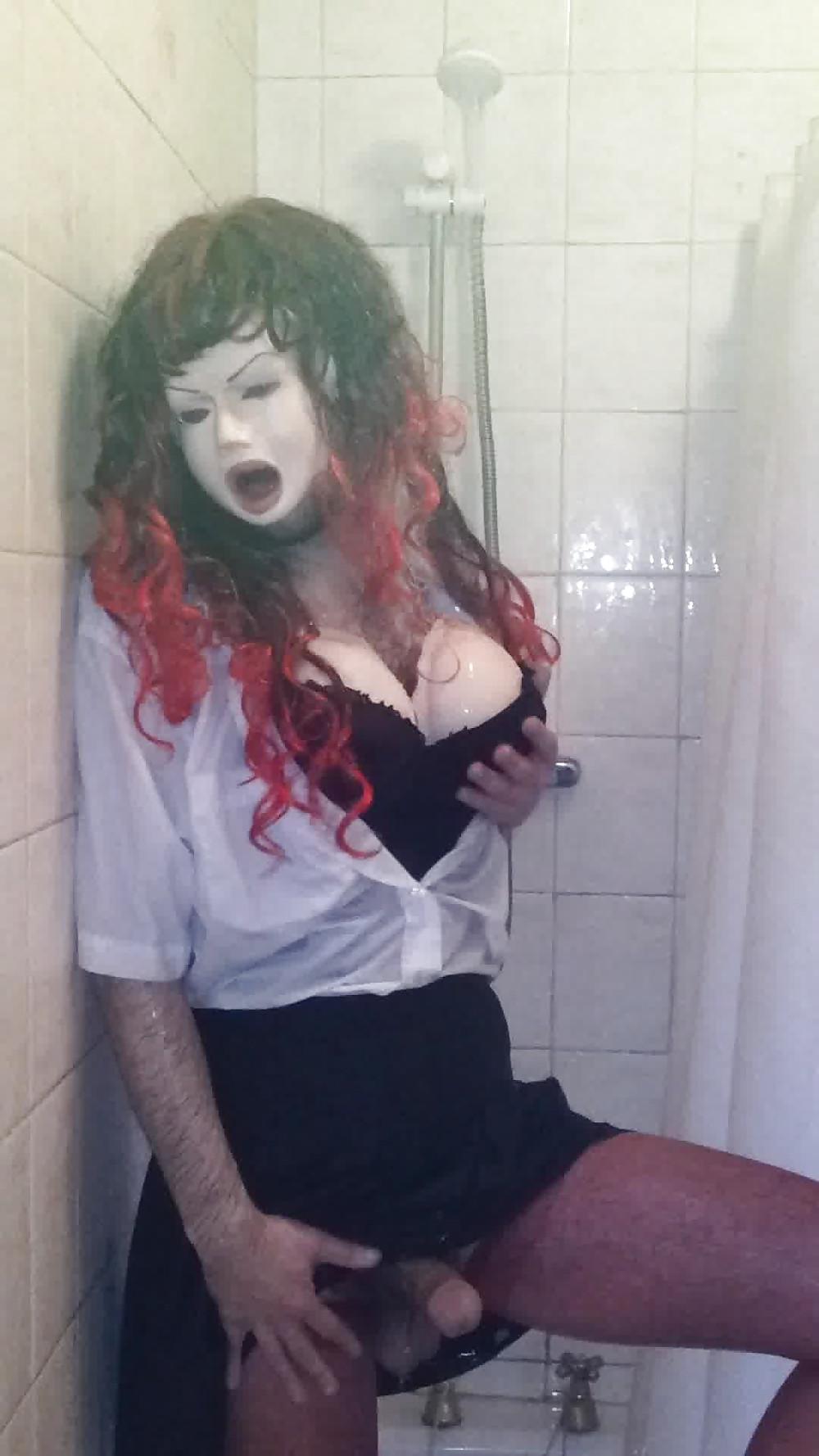 21P CD In the Shower in Black corset with red