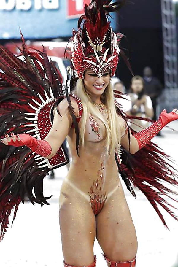 24P Women wearing Body Paint as Clothing