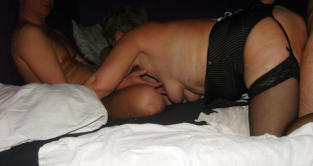 12P Group sex on swingerclub