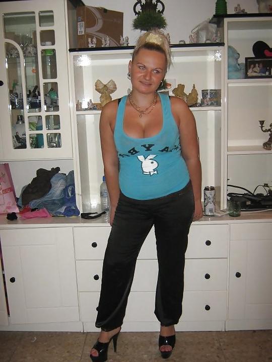 25P Busty Greek Milf