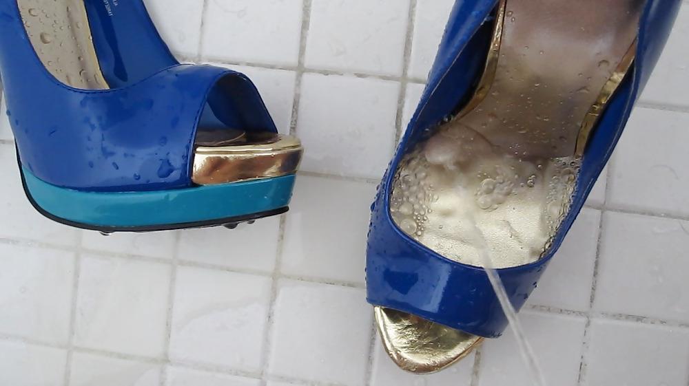 20P Blue Mossimo High Heel Peep Toe Shoes Cummed