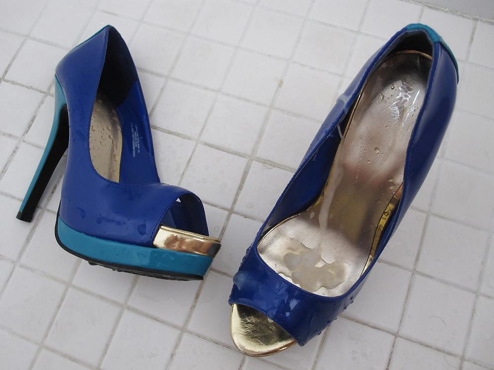 20P Blue Mossimo High Heel Peep Toe Shoes Cummed