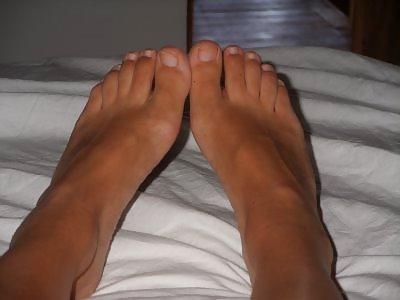 11P I LOVE FOOTJOB