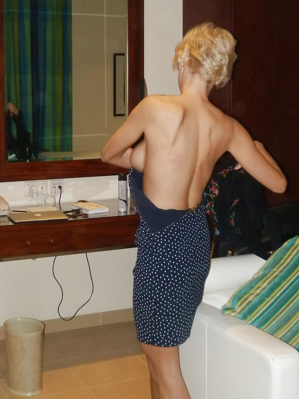 15P Dressing up for a night in Dubai