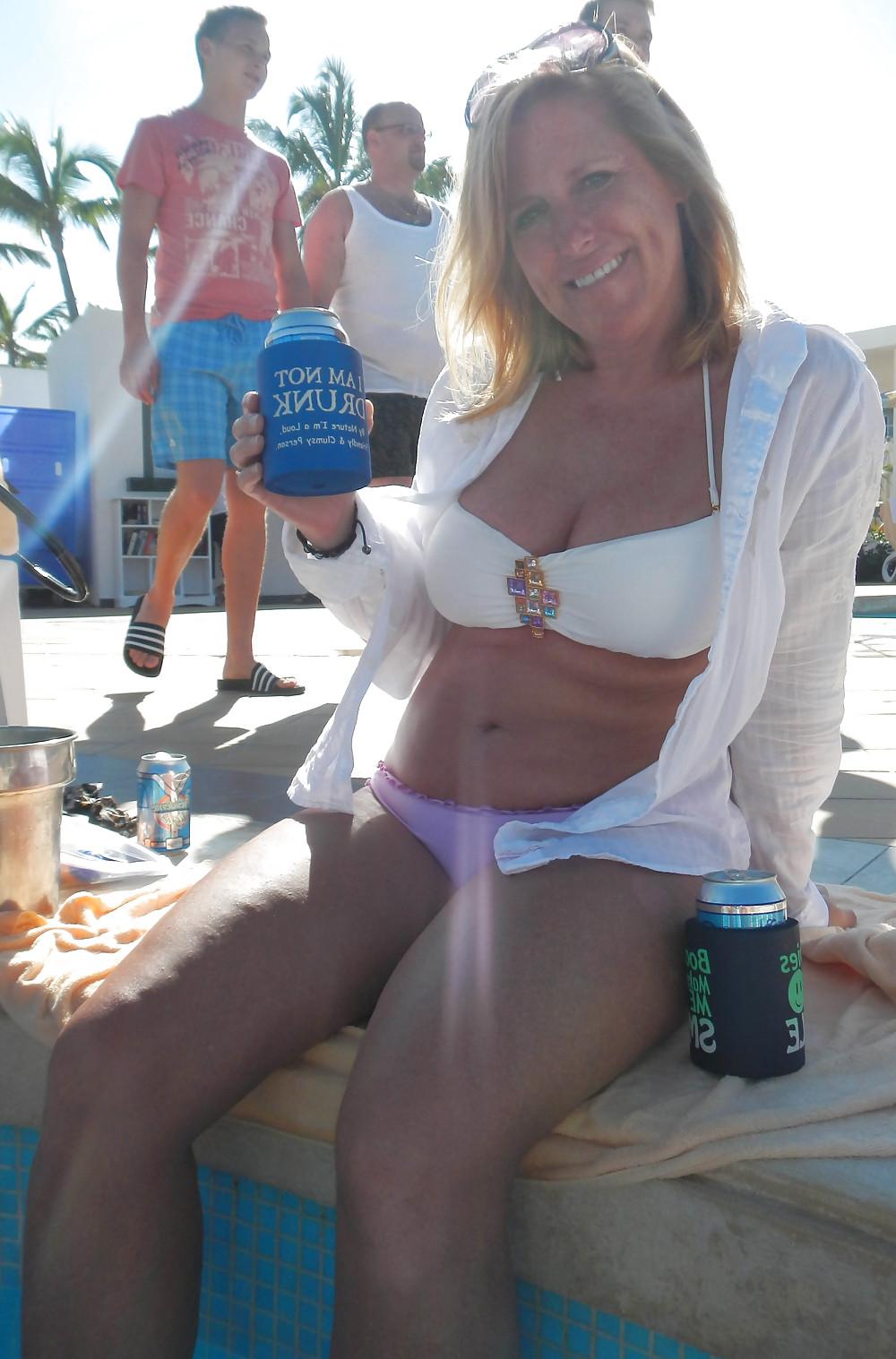 19P Busty Flickr Milf 9 (non-nude)