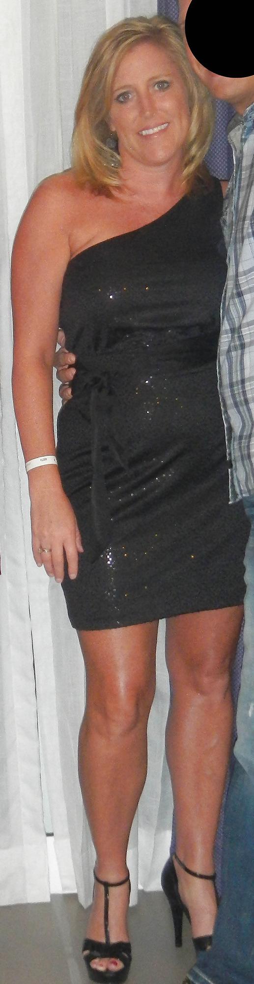 19P Busty Flickr Milf 9 (non-nude)