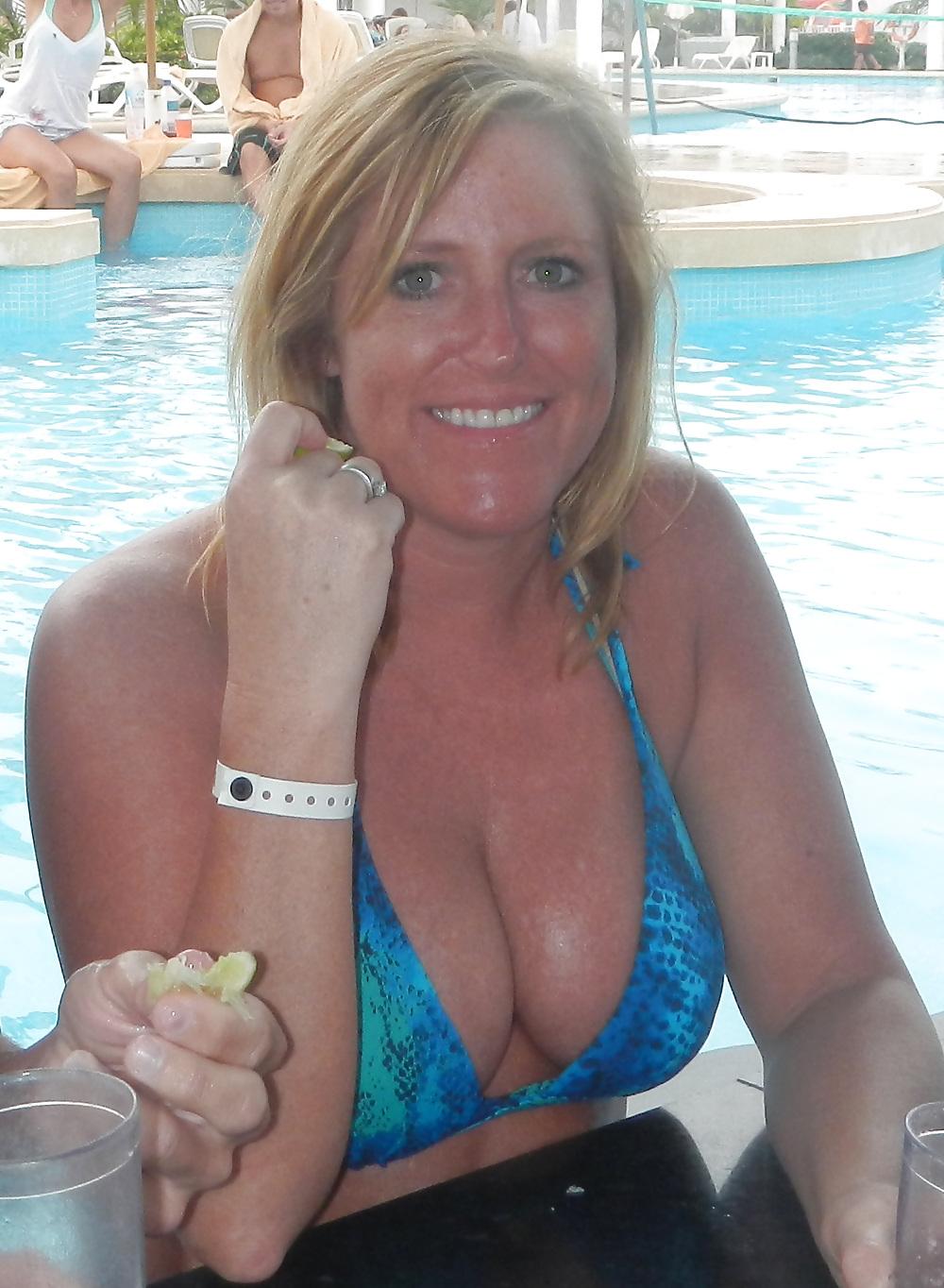 19P Busty Flickr Milf 9 (non-nude)