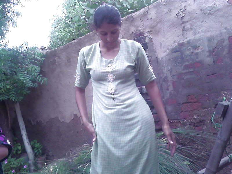 5P Pakistani sexy ladies 4
