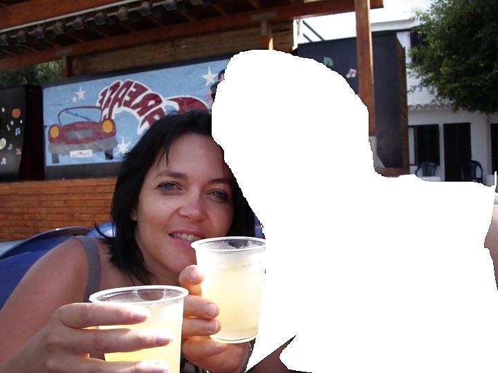 9P Pics of the French Milf on video