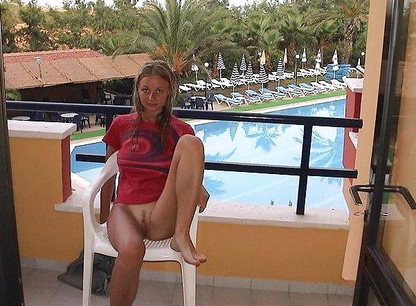7P Blonde on vacation getting a fuck