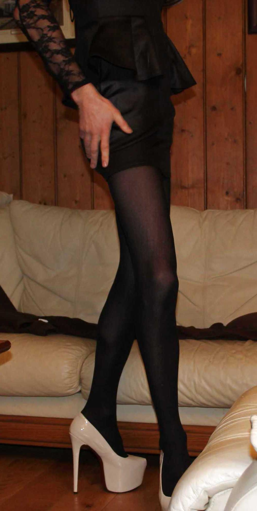 15P Little black dress