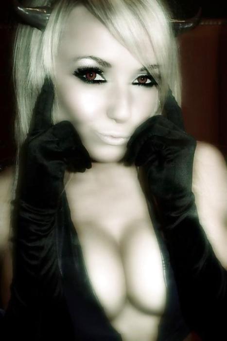 25P Hot Cosplay Slut Jessica Nigri
