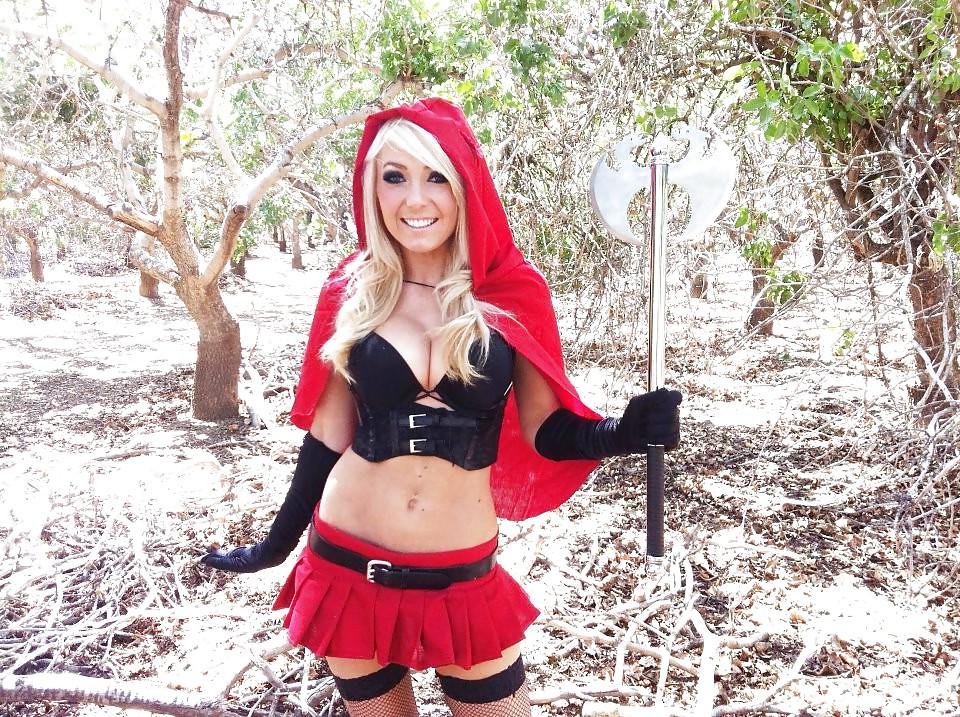 25P Hot Cosplay Slut Jessica Nigri