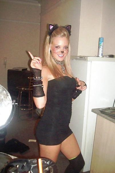 25P Slutz in fancy dress 3