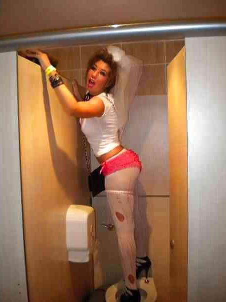25P Slutz in fancy dress 3