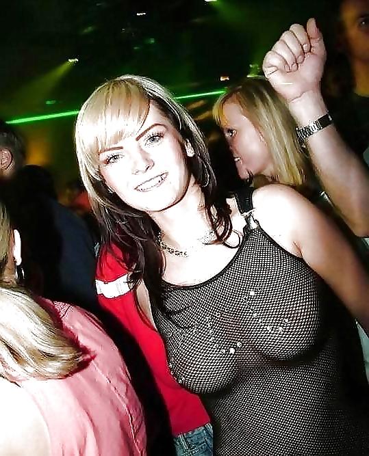 25P The correct way for all sluts to dress