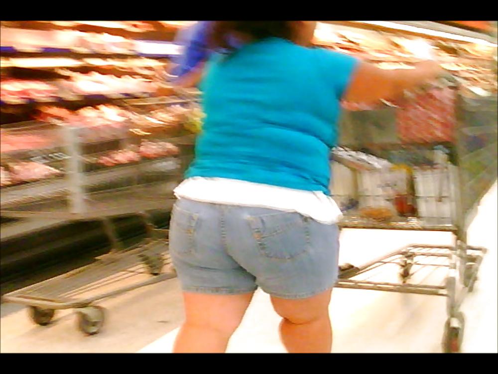 25P Little Person (Midget) MILF Ass