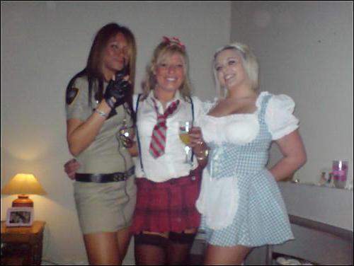 25P Girls I know what would you do dirty comments plz