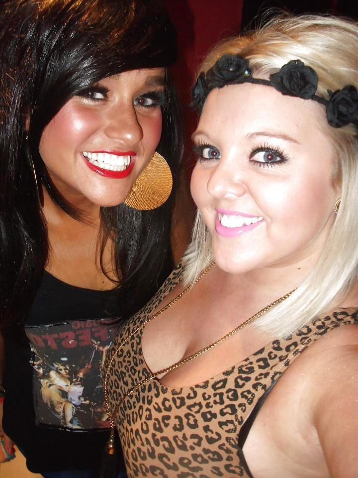 25P Girls I know what would you do dirty comments plz