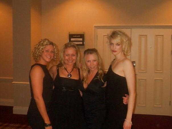 25P Girls I know what would you do dirty comments plz