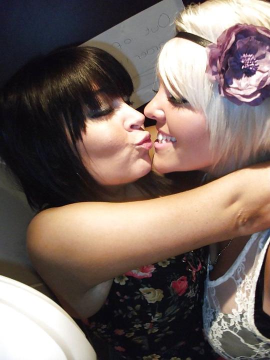 25P Girls I know what would you do dirty comments plz
