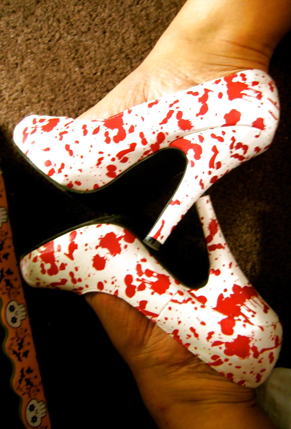 22P My Halloween Costume: An Ex Girlfriend