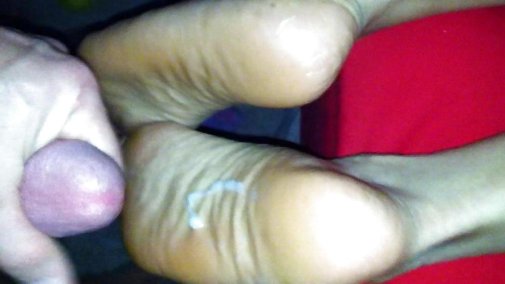25P Montagabend-Footjob