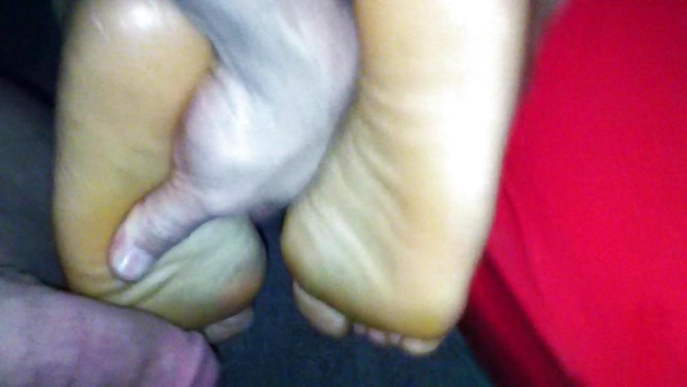 25P Montagabend-Footjob