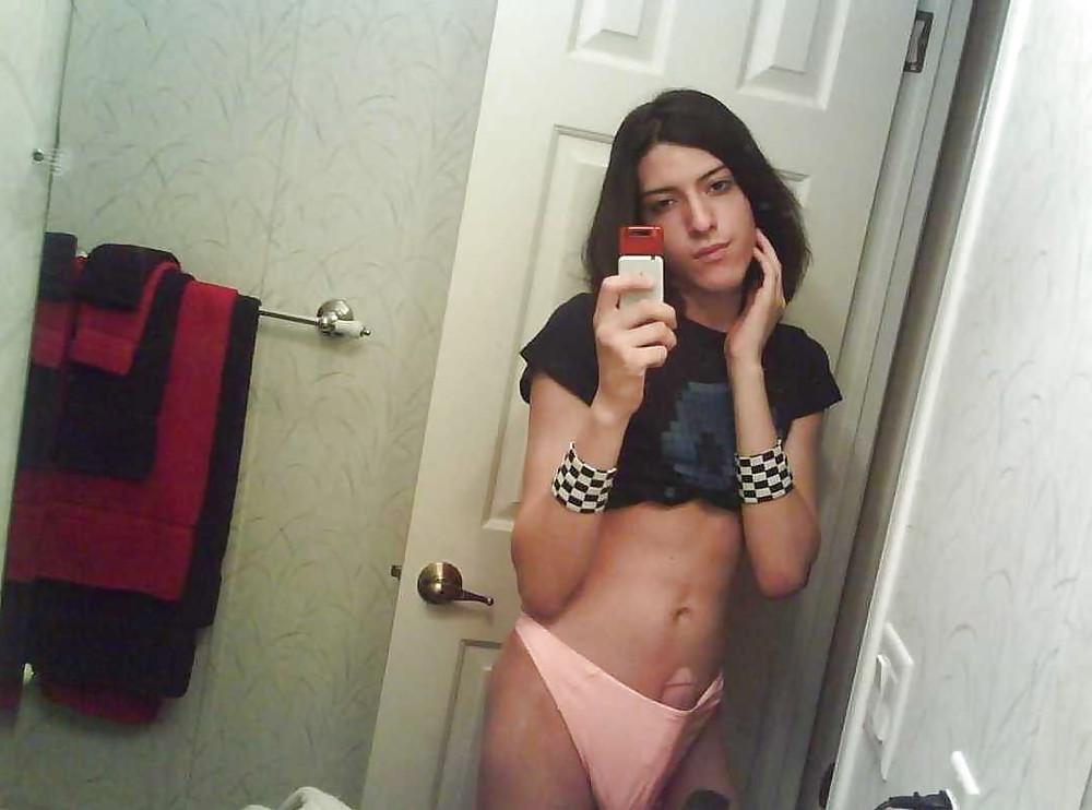 25P LadyBois & Dress Up Sissy's