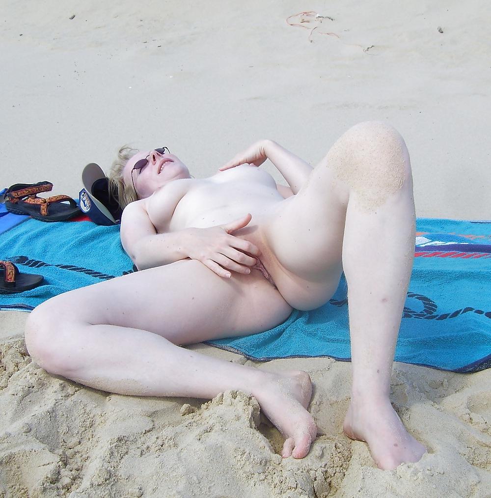 7P Web found mature sluts. Nude old bodies. Please comment