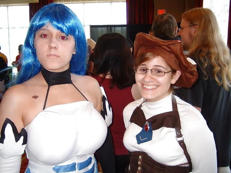 6P Cute Busty Cosplay Teen Girl - Kos-mos