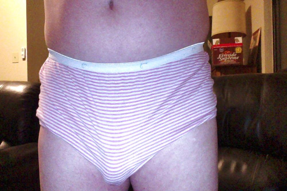 17P Little Dick Locked In Chastity