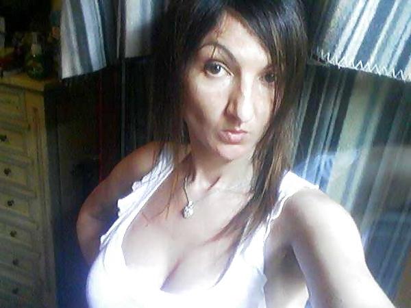 18P Elena  ha tanta voglia di cazzo