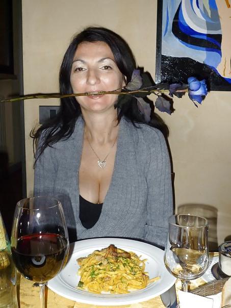 18P Elena  ha tanta voglia di cazzo
