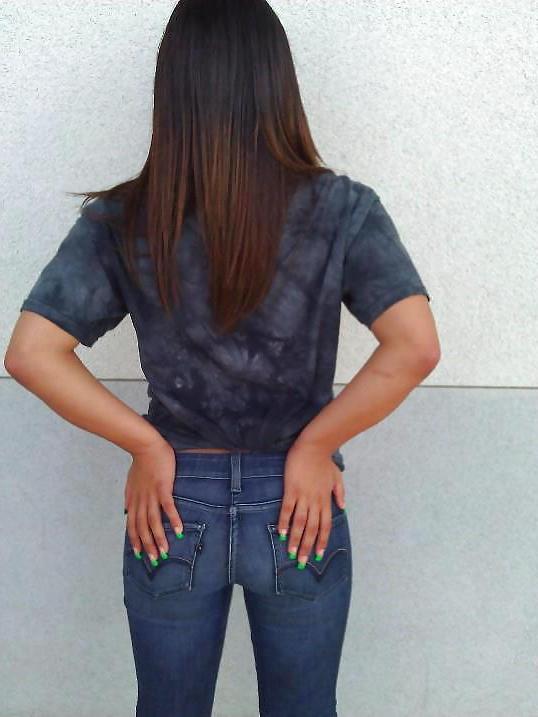 18P Racheal with nice ass and tits(comment dirty)