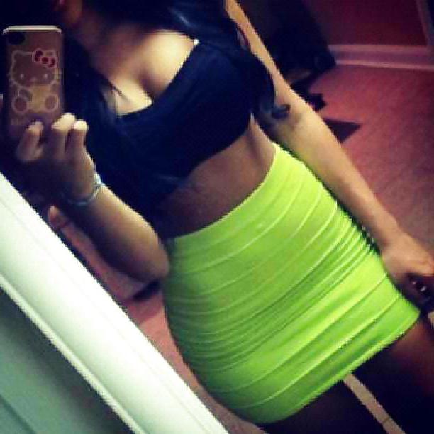 18P Racheal with nice ass and tits(comment dirty)