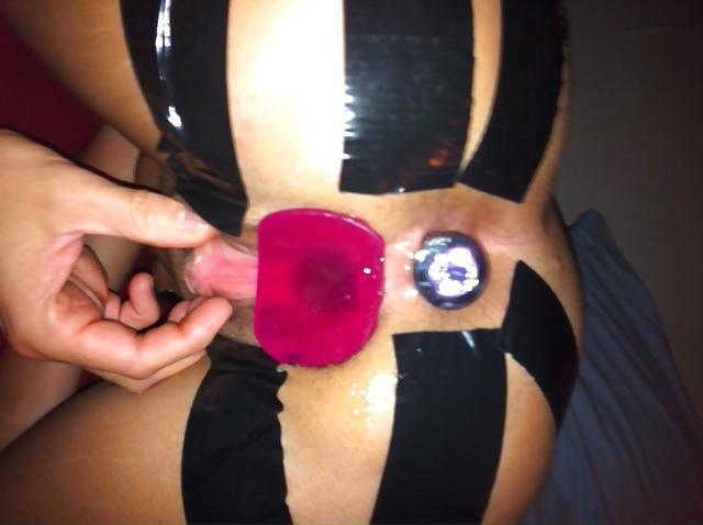 10P Topbiche tape on ass