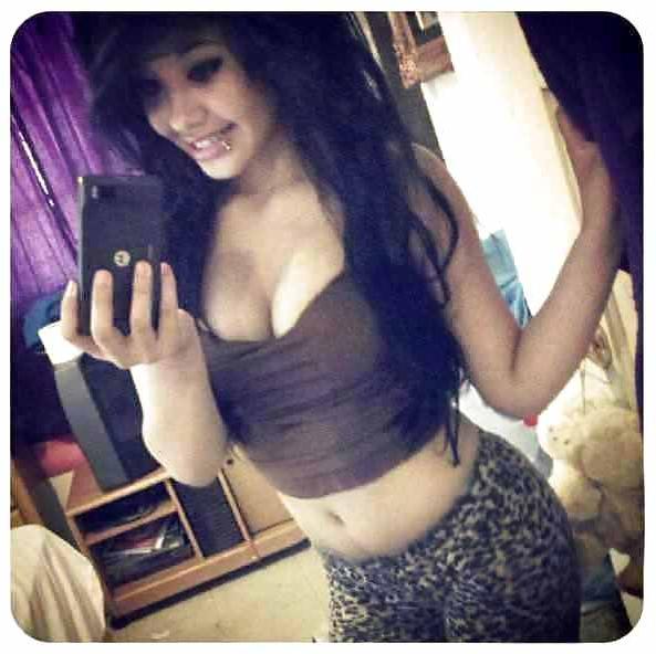 20P Alejandra loves getting fucked. Leave dirty comments