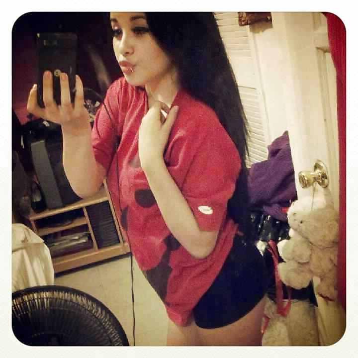 20P Alejandra loves getting fucked. Leave dirty comments
