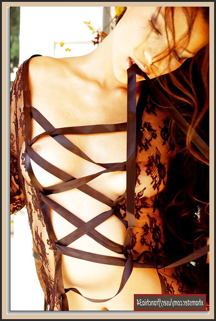 25P Sensual asiatica  by franchi