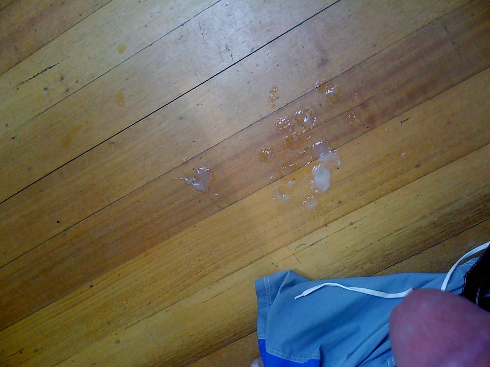25P Lifting Michelle's tight dress and wanking 