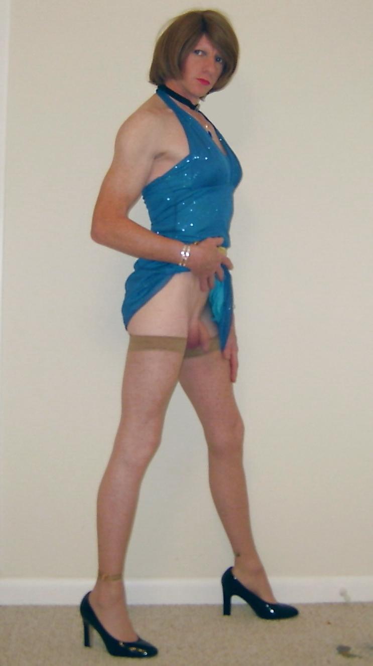25P DEBBIE HEART IN MY FAVORITE BLUE DRESS