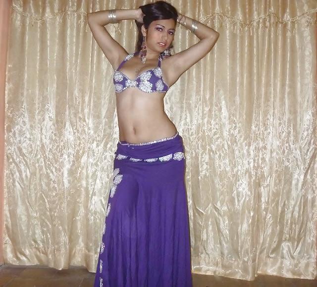 20P The Beauty of Desi Bikini