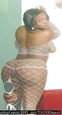 25P HOT BODY TRANNY!COMMENT PLZ!