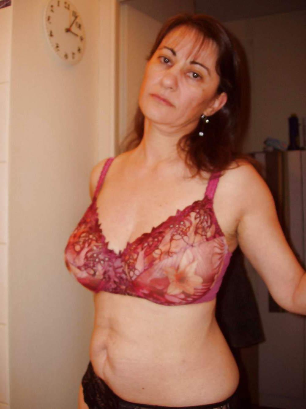 13P Mature French Wife