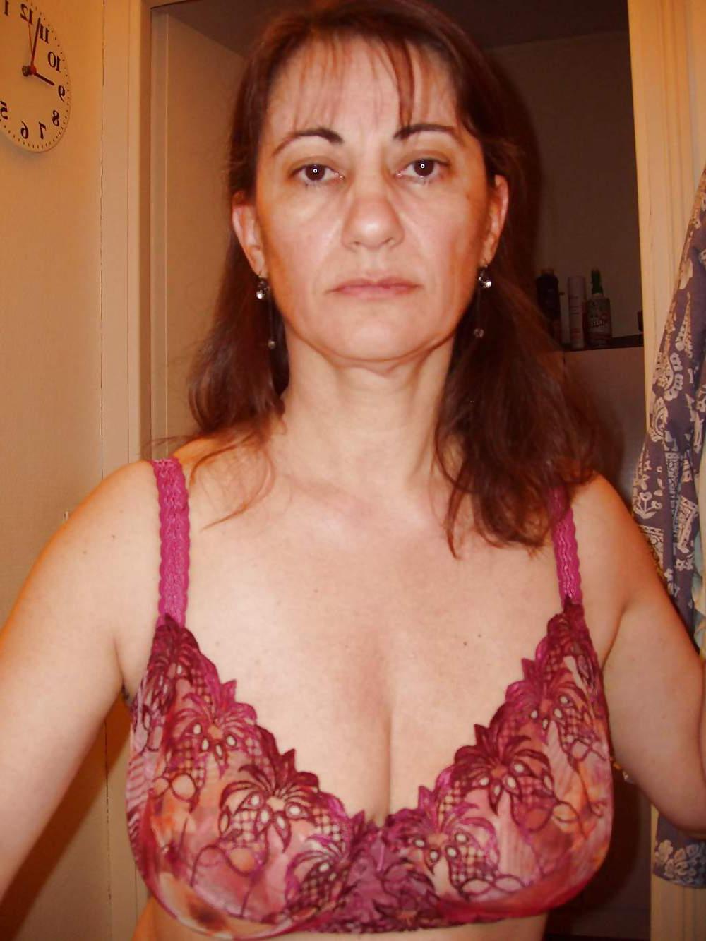13P Mature French Wife