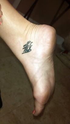 25P My dirty sexy feet