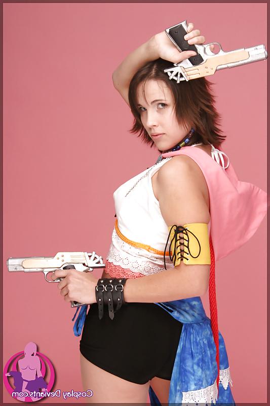 25P Cosplay - Final Fantasy - Yuna - Gunner